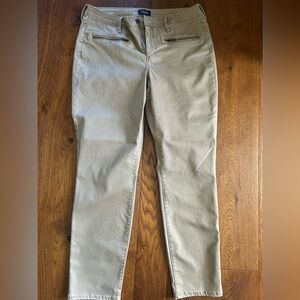 NYDJ Mid-Rise Straight Leg Jeans in Light Khaki